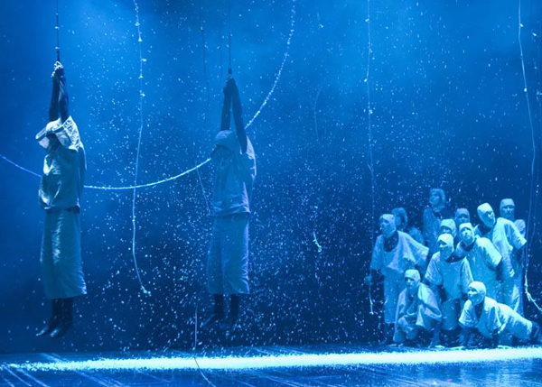 Спектакль Сургутского театра «Гипербореи. Начало мира» 