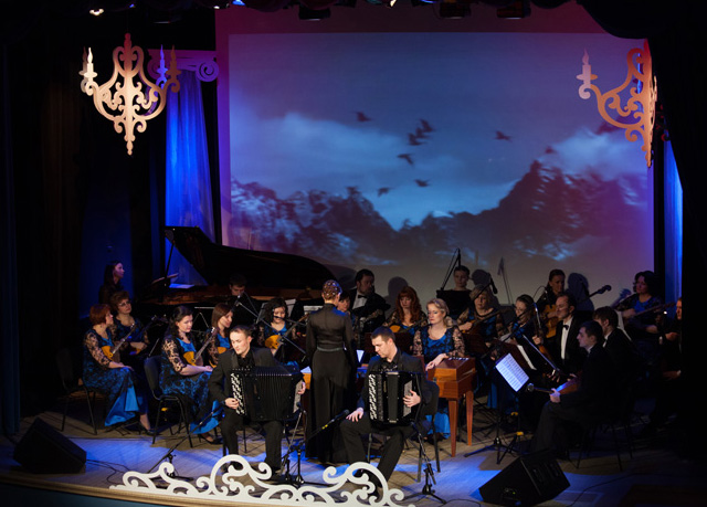 Премьера концертной программы «Классика на бис» в исполнении камерного оркестра русских народных инструментов «Былина» 