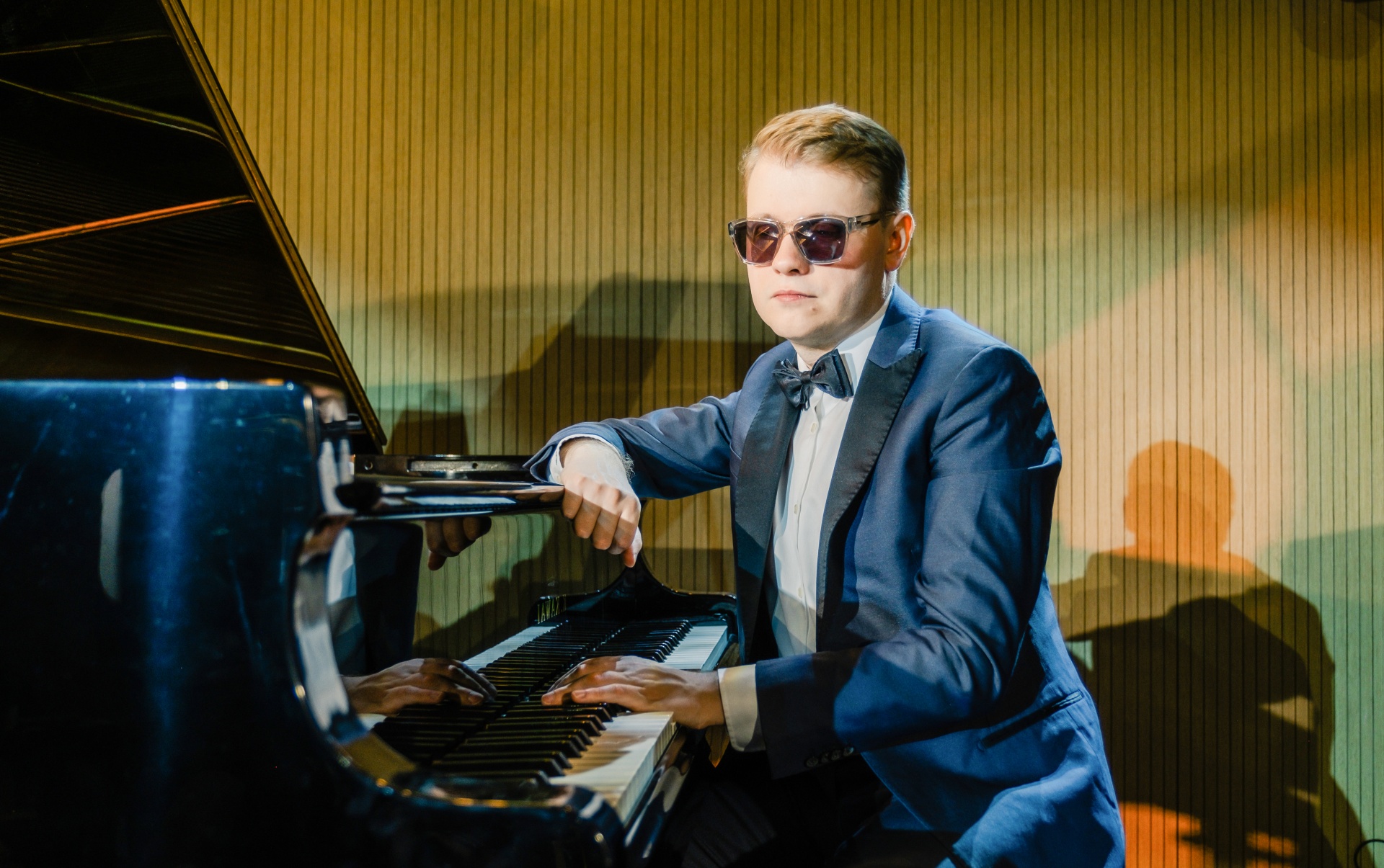 Концерт Олега Аккуратова