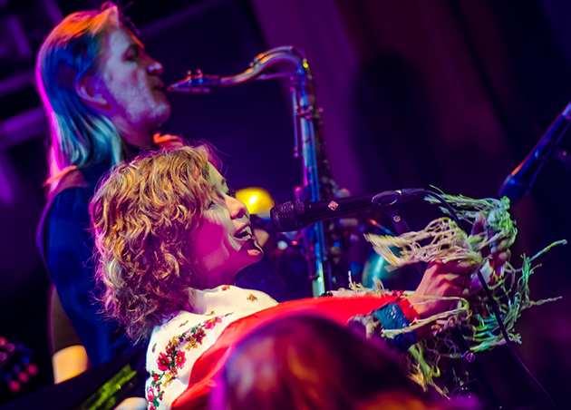 Концерт-презентация альбома «Семь братьев». Группа Yggdrasil (Фарерские острова), Вера Кондратьева (вокал, Лянтор), Елена Сухова (графика, Сургут)