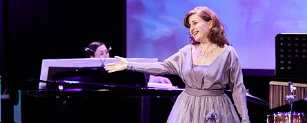 Премьера концертной программы «Сегодня праздник у девчат» 